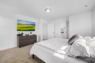 2126 W Lydia Ln, Syracuse, UT 84075 - Photo 23