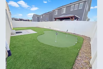 2126 W Lydia Ln, Syracuse, UT 84075 - Photo 17