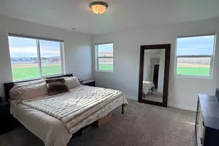 2126 W Lydia Ln, Syracuse, UT 84075 - Photo 23