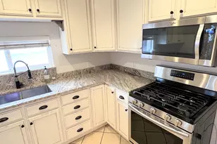 2549 W 11400 S, South Jordan, UT 84095 - Photo 9