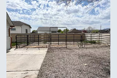 2549 W 11400 S, South Jordan, UT 84095 - Photo 5