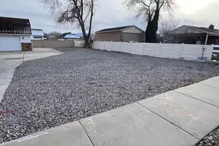 2549 W 11400 S, South Jordan, UT 84095 - Photo 5