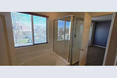 1186 N 2425 W, Layton, UT 84041 - Photo 25