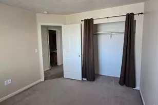 1186 N 2425 W, Layton, UT 84041 - Photo 29