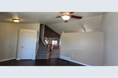 1186 N 2425 W, Layton, UT 84041 - Photo 13
