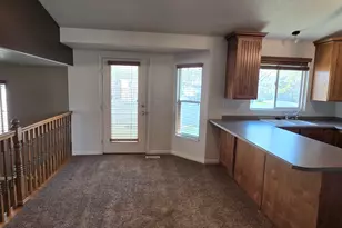 1186 N 2425 W, Layton, UT 84041 - Photo 7