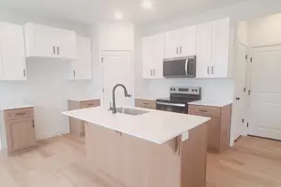 3506 W 4835 S, Roy, UT 84067 - Photo 7