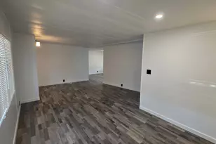 286 N Lionel St W, North Salt Lake, UT 84054 - Photo 11