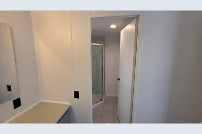 286 N Lionel St W #381, North Salt Lake, UT 84054 - Photo 33