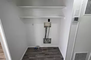 286 N Lionel St W, North Salt Lake, UT 84054 - Photo 27