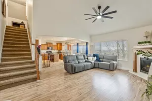 12979 S Wapiti Ct, Riverton, UT 84096 - Photo 5