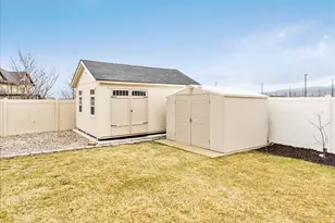 12979 S Wapiti Ct, Riverton, UT 84096 - Photo 37