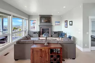 1113 W Fawn Dr N, Pleasant View, UT 84414 - Photo 3