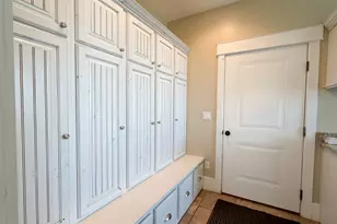 1113 W Fawn Dr N, Pleasant View, UT 84414 - Photo 25