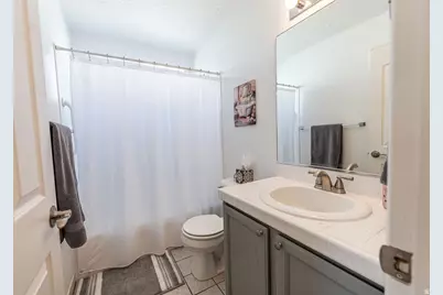 14301 S Elsbrook Cir, Draper, UT 84020 - Photo 25