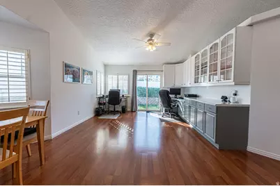 14301 S Elsbrook Cir, Draper, UT 84020 - Photo 5