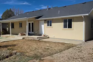 430 E 100 N, Mount Pleasant, UT 84647 - Photo 5