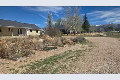 430 E 100 N, Mount Pleasant, UT 84647 - Photo 15