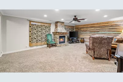 1458 N 2400 W, Clinton, UT 84015 - Photo 13