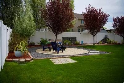 1458 N 2400 W, Clinton, UT 84015 - Photo 21