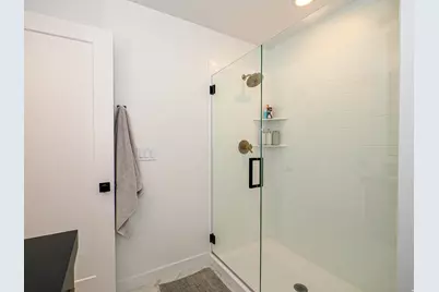 723 N 300 W #1, Salt Lake City, UT 84103 - Photo 25