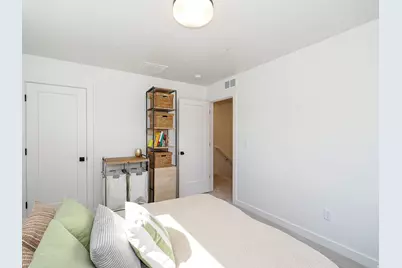 723 N 300 W #1, Salt Lake City, UT 84103 - Photo 27