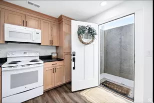 1269 E 500 S, Hyrum, UT 84319 - Photo 23