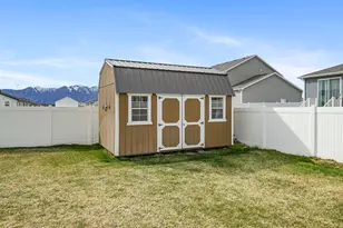 1269 E 500 S, Hyrum, UT 84319 - Photo 39