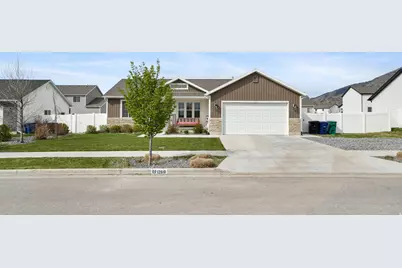 1269 E 500 S, Hyrum, UT 84319 - Photo 1