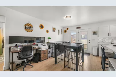 1269 E 500 S, Hyrum, UT 84319 - Photo 9