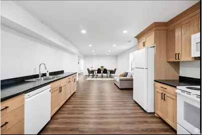 1269 E 500 S, Hyrum, UT 84319 - Photo 25