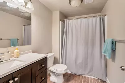 1604 N Catagena Pkwy #245, Saratoga Springs, UT 84045 - Photo 17