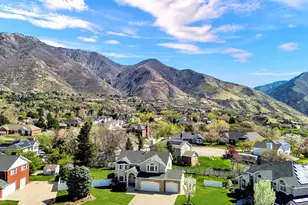 6262 S 2050 E, Uintah, UT 84403 - Photo 47