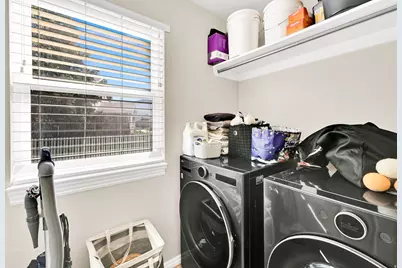 6262 S 2050 E, Uintah, UT 84403 - Photo 17