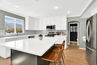 6262 S 2050 E, Uintah, UT 84403 - Photo 15