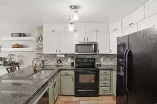 4847 W Cold Springs Cir S, Riverton, UT 84096 - Photo 9