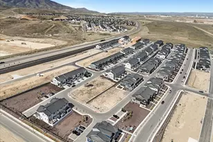 6825 S Clever Peak Ln W, West Jordan, UT 84081 - Photo 23