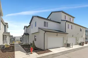 6825 S Clever Peak Ln W, West Jordan, UT 84081 - Photo 19