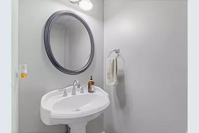 14227 S Arbor Rose Cir, Herriman, UT 84096 - Photo 17