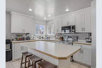 14227 S Arbor Rose Cir, Herriman, UT 84096 - Photo 15