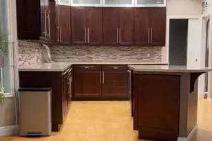 7951 S Sample Cv E, Cottonwood Heights, UT 84093 - Photo 3