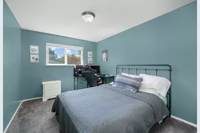 1085 E Grove Creek Dr N, Pleasant Grove, UT 84062 - Photo 23