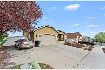 14348 S Arcadia Rose Ln W, Herriman, UT 84096 - Photo 3