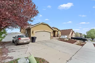 14348 S Arcadia Rose Ln W, Herriman, UT 84096 - Photo 3