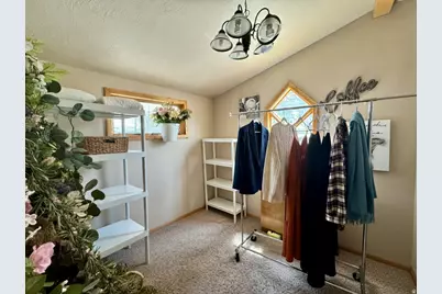 797 N Washington Blvd E, Harrisville, UT 84404 - Photo 17