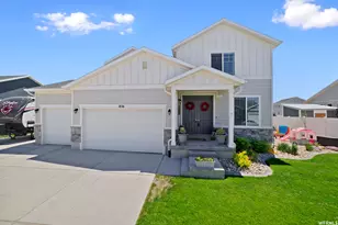 1836 E Red Oak Rd E, Eagle Mountain, UT 84005 - Photo 1