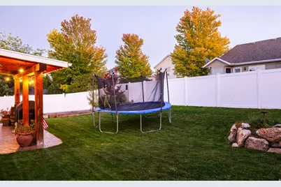 6627 W Valley Oak Dr S, West Jordan, UT 84081 - Photo 39