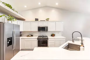 6627 W Valley Oak Dr S, West Jordan, UT 84081 - Photo 5