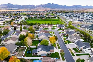 6627 W Valley Oak Dr S, West Jordan, UT 84081 - Photo 51