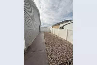1033 S 100 W, Vernal, UT 84078 - Photo 19